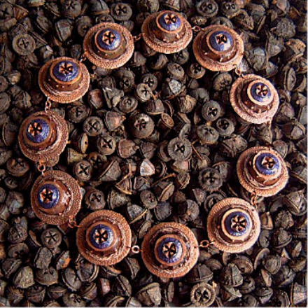 2004<br>gall, eucalyptus, copper, textile